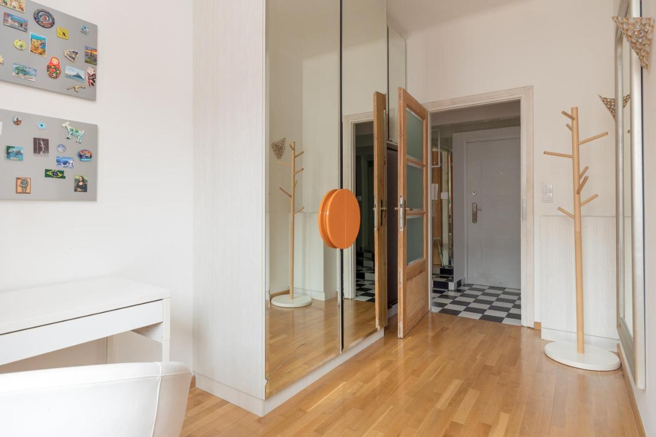 Orange Mirror Fantasious Apartament Warschau Exterior foto